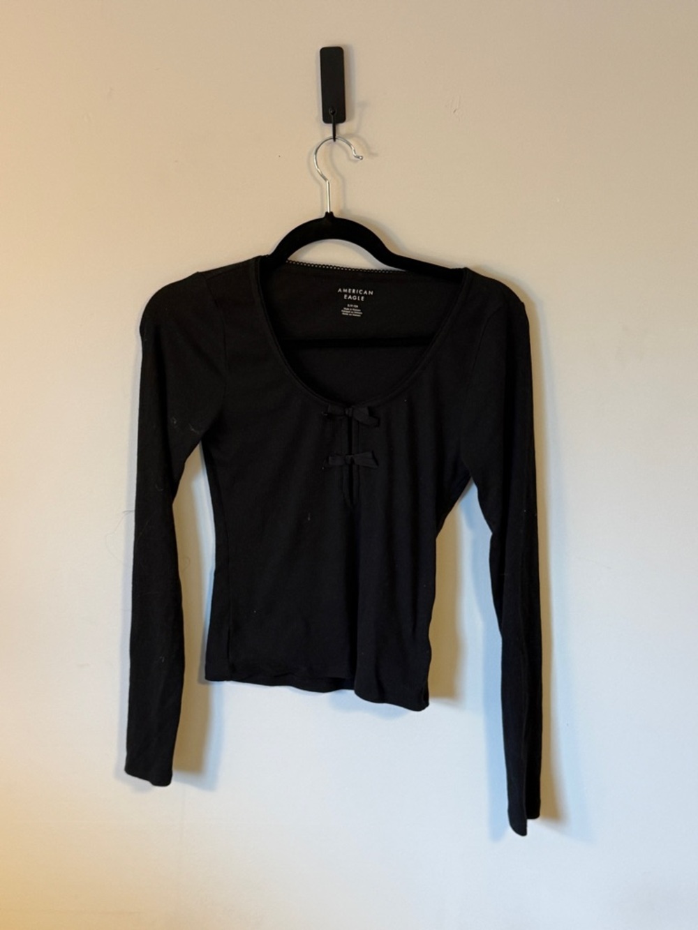 American Eagle Outfitters Black Long Sleeve Scoop-Neck Top with Front Bows